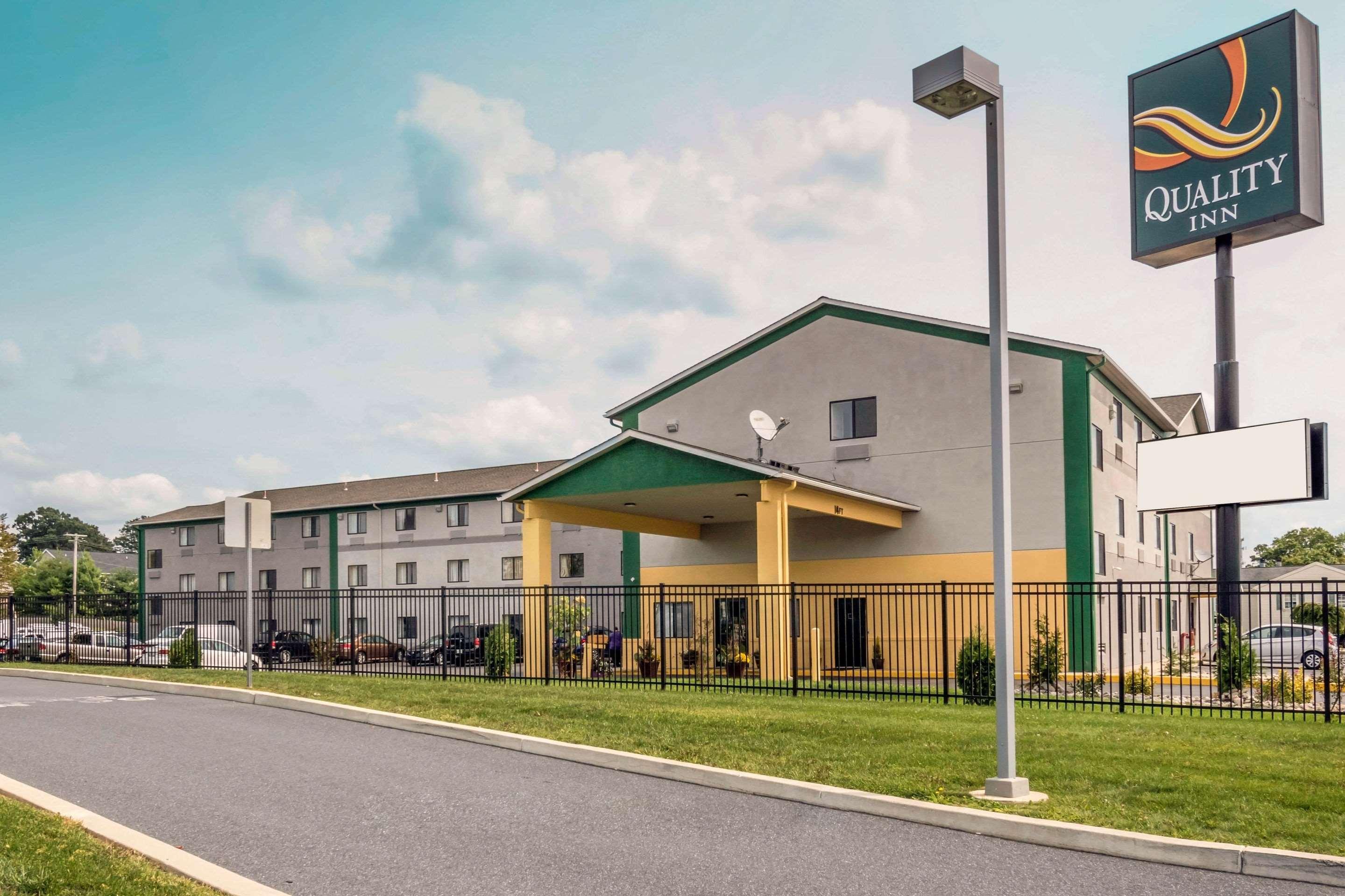 Motel 6 Lancaster Fertility Exterior photo