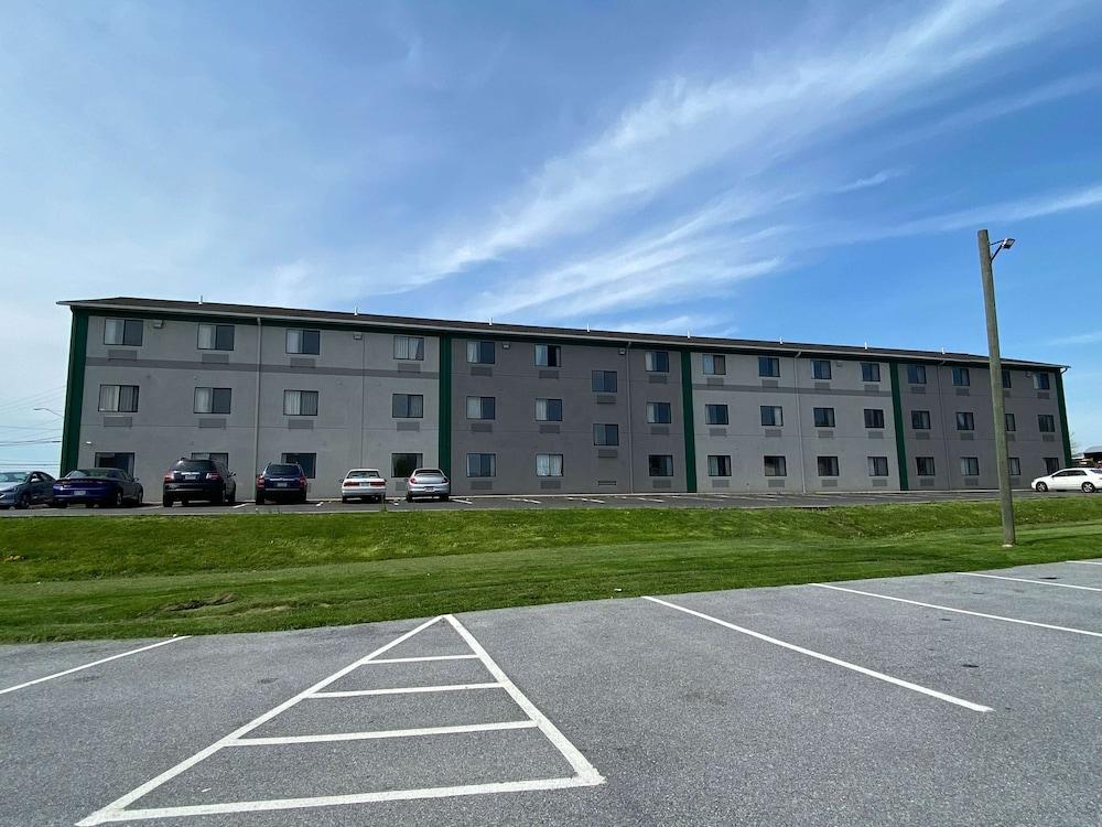 Motel 6 Lancaster Fertility Exterior photo